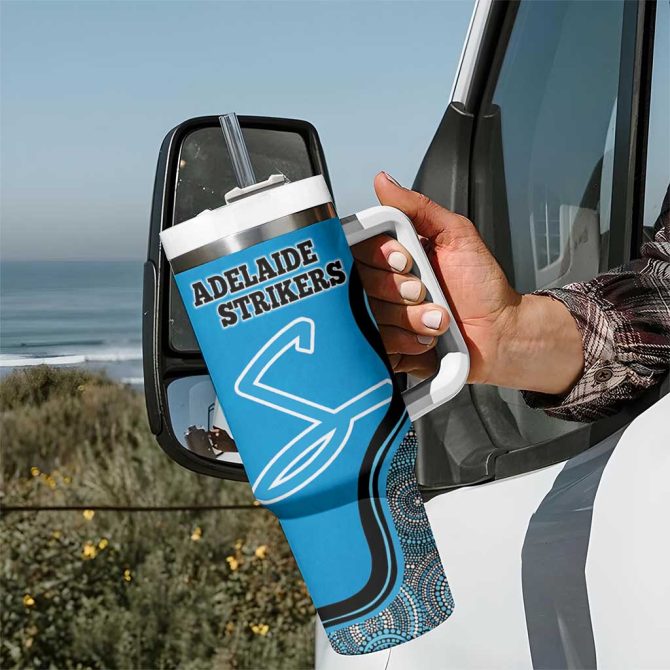Adelaide Strikers Indigenous Art #8211; Grunge Style Custom Stanley Quencher 40Oz Stainless Steel Tumbler With Handle - Image 7