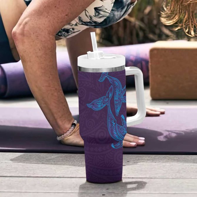 Aloha Hawaii Whale Kakau And Polynesian Tattoo Purple Color Custom Stanley Quencher 40Oz Stainless Steel Tumbler With Handle - Image 6