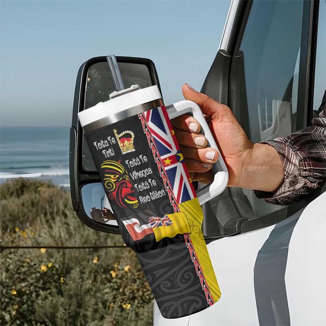 Aotearoa And Niue Toitu Te Tiriti Honour The Treaty Fight Together Stand Together Custom Stanley Quencher 40Oz Stainless Steel Tumbler With Handle - Image 7