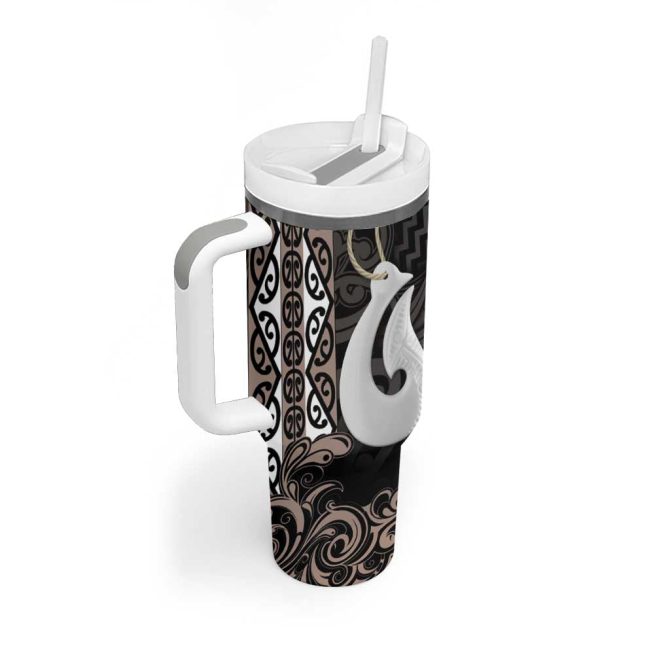 Aotearoa Hei Matau Haka Kiwi Mix Maori Mangopare Custom Stanley Quencher 40Oz Stainless Steel Tumbler With Handle - Image 3