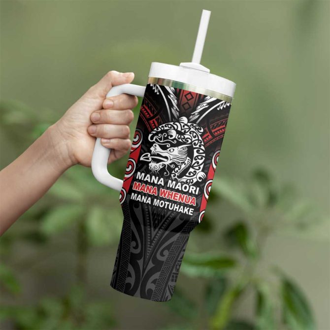 Aotearoa Mana Maori Toitu Te Tiriti Custom Stanley Quencher 40Oz Stainless Steel Tumbler With Handle - Image 3