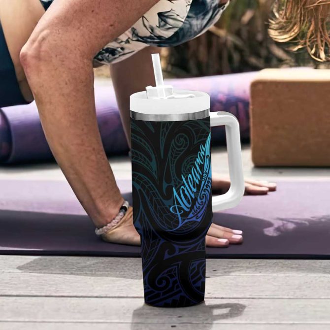 Aotearoa New Zealand Koru Fern Blue Gradient Custom Stanley Quencher 40Oz Stainless Steel Tumbler With Handle - Image 6