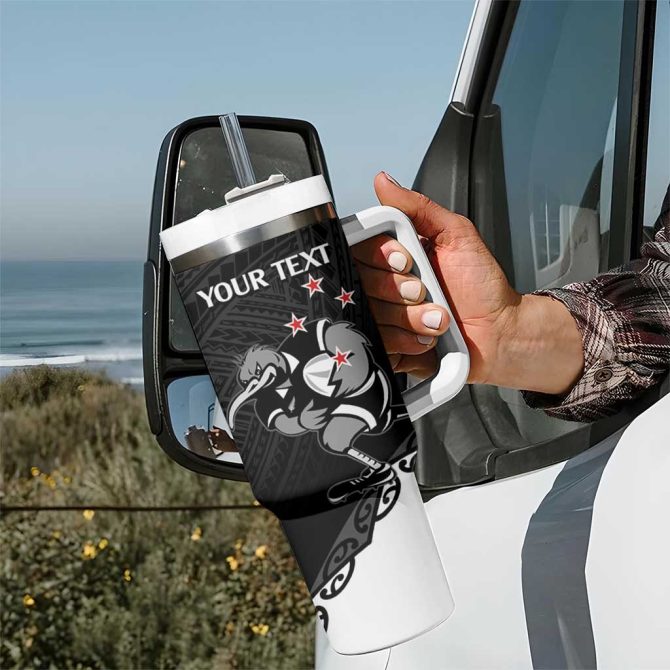 Aotearoa Rugby Maori Kiwi #8211; Mascot Style Custom Stanley Quencher 40Oz Stainless Steel Tumbler With Handle - Image 7