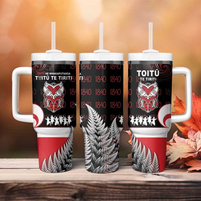 Aotearoa Toitu He Whakaputanga Toitu Te Tiriti O Waitangi Custom Stanley Quencher 40Oz Stainless Steel Tumbler With Handle - Image 4