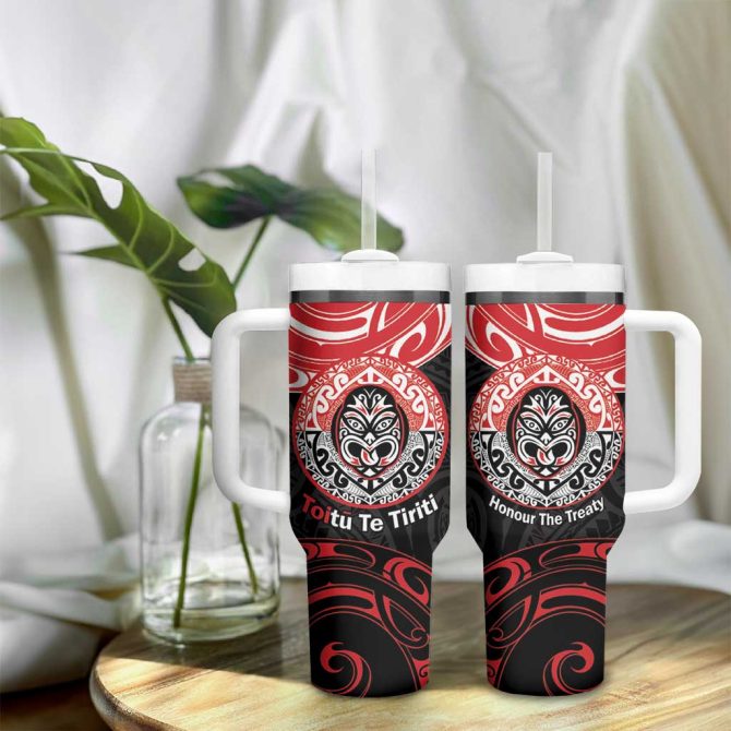 Aotearoa Toitu Te Tiriti Haka Tiki Honour The Treaty Custom Stanley Quencher 40Oz Stainless Steel Tumbler With Handle - Image 9