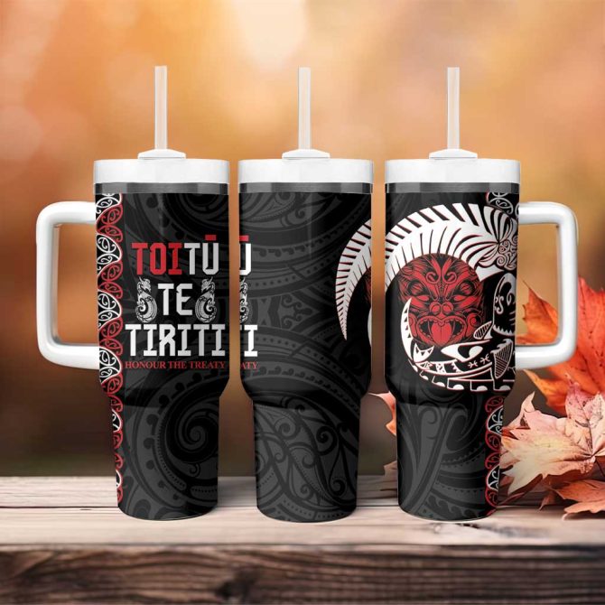 Aotearoa Toitu Te Tiriti Honour The Treaty Maori Haka Custom Stanley Quencher 40Oz Stainless Steel Tumbler With Handle - Image 4