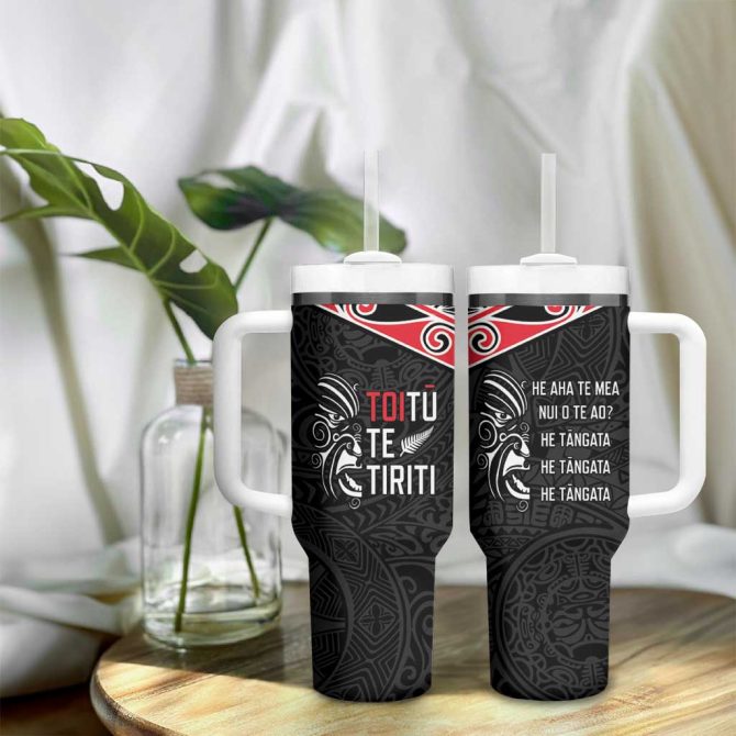 Aotearoa Toitu Te Tiriti New Zealand Honour The Treaty Custom Stanley Quencher 40Oz Stainless Steel Tumbler With Handle - Image 9