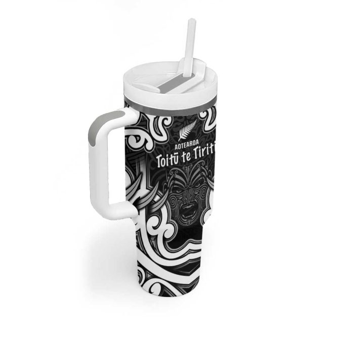 Aotearoa Toitu Te Tiriti O Waitangi Custom Stanley Quencher 40Oz Stainless Steel Tumbler With Handle - Image 2