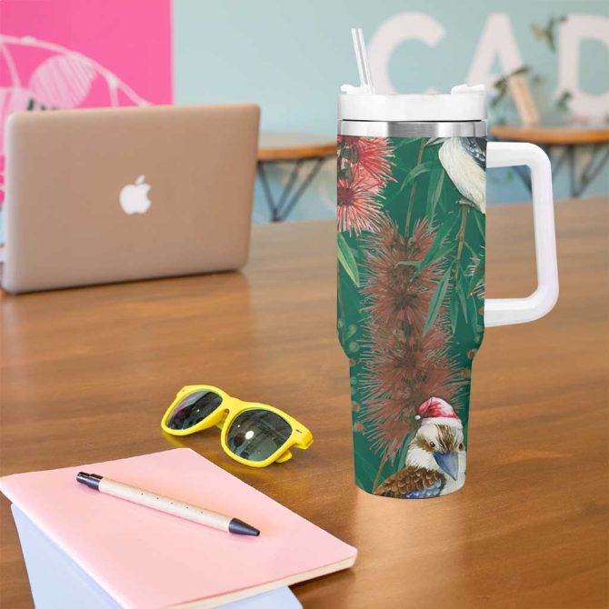 Australia Christmas Kookaburra Santa On Callistemon #8211; Forest Green Custom Stanley Quencher 40Oz Stainless Steel Tumbler With Handle - Image 5