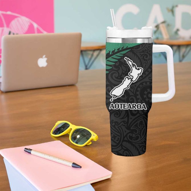 Australia New Zealand Rugby Aboriginal Wallabies And Maori Black Fern Green Custom Stanley Quencher 40Oz Stainless Steel Tumbler With Handle - Image 5