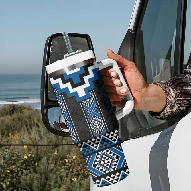 Blue Taniko Aotearoa Niho Taniwha Mix Poutama Custom Stanley Quencher 40Oz Stainless Steel Tumbler With Handle - Image 7