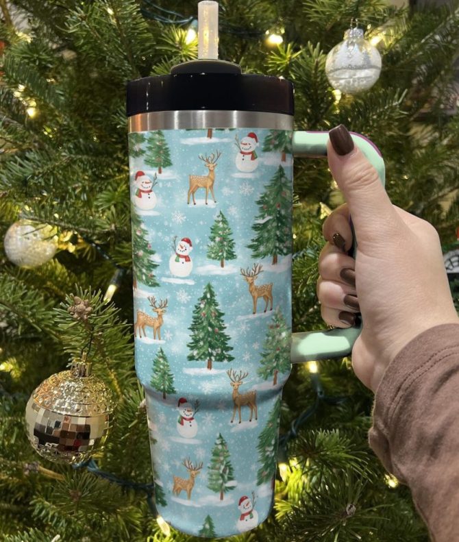 Cheerful Christmas Wonderland Custom Stanley Quencher 40Oz Stainless Steel Tumbler With Handle - Image 2