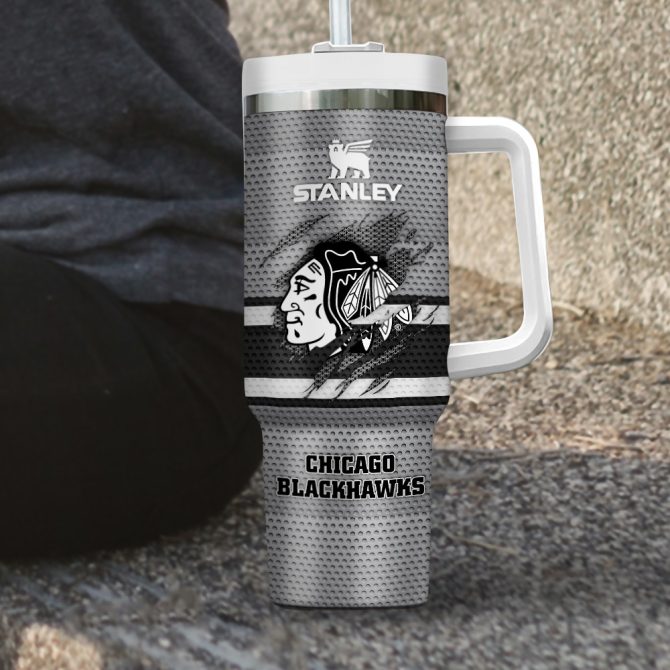 Chicago Blackhawks Nhl Custom Stanley Quencher 40Oz Stainless Steel Tumbler - Image 3