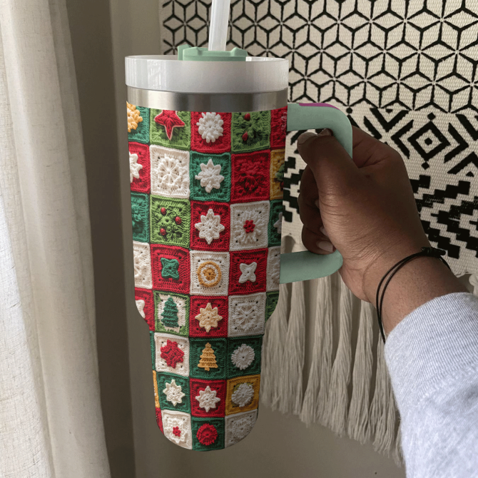 Christmas Crochet Granny Square Custom Stanley Quencher 40Oz Stainless Steel Tumbler With Handle - Image 3