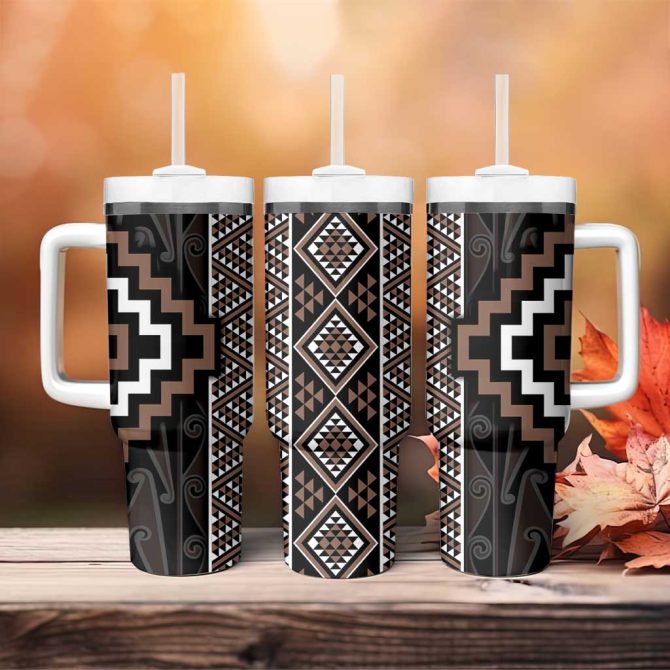 Classic Tukutuku Pattern Aotearoa Niho Taniwha And Puhoro Motifs Custom Stanley Quencher 40Oz Stainless Steel Tumbler With Handle
