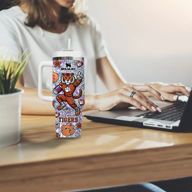 Clemson Tigers Ncaa Sports Custom Stanley Quencher 40Oz Stainless Steel Tumbler With Handle - Image 3