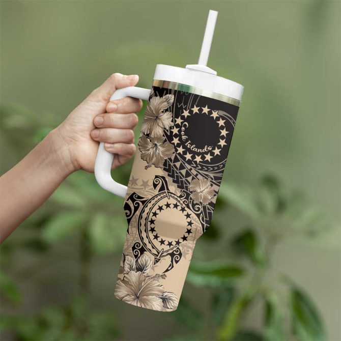 Cook Islands Turtle Stars And Hibiscus Beige Custom Stanley Quencher 40Oz Stainless Steel Tumbler With Handle - Image 3