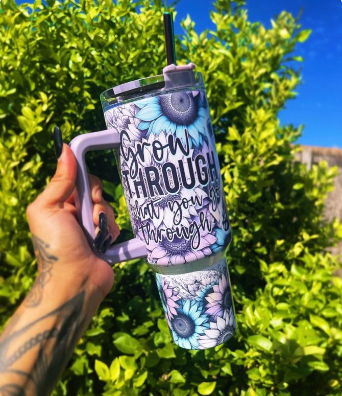 Cow Flower Custom Stanley Quencher 40Oz Stainless Steel Tumbler With Handle - Image 2