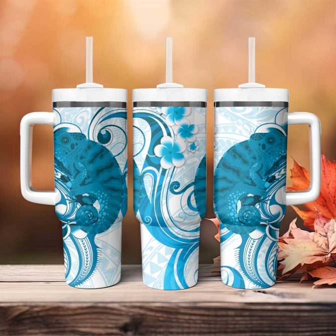 Cyan And White Hawaii Chameleon Plumeria Polynesian Tribal Art Custom Stanley Quencher 40Oz Stainless Steel Tumbler With Handle - Image 4