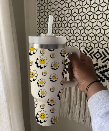 Daisy Floral Smile Custom Stanley Quencher 40Oz Stainless Steel Tumbler