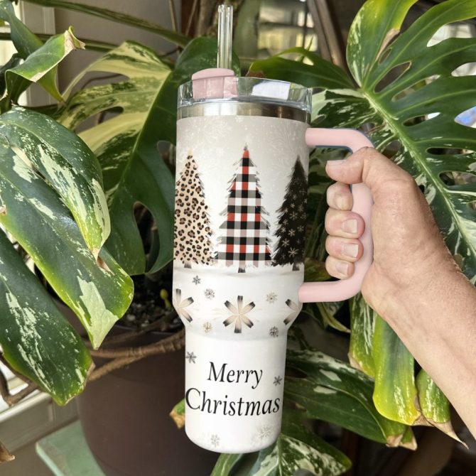 Elegent Christmas Trees Custom Stanley Quencher 40Oz Stainless Steel Tumbler With Handle - Image 2