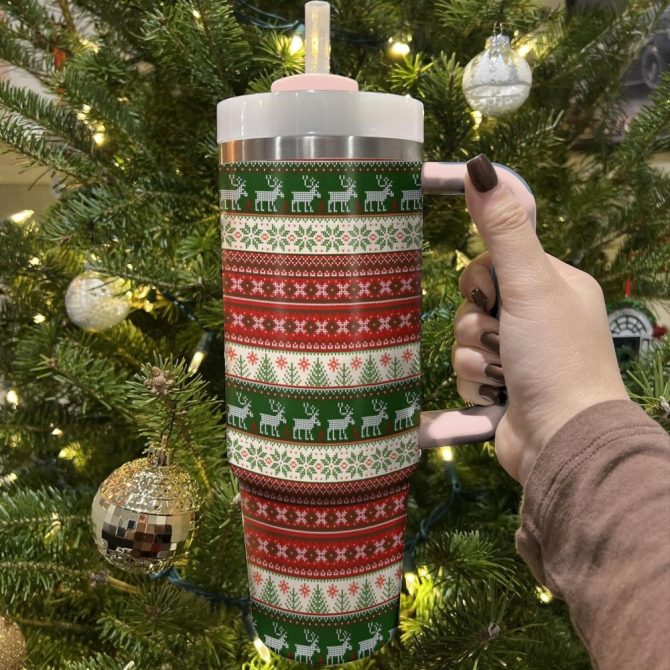 Festive Christmas Knit Custom Stanley Quencher 40Oz Stainless Steel Tumbler With Handle - Image 2