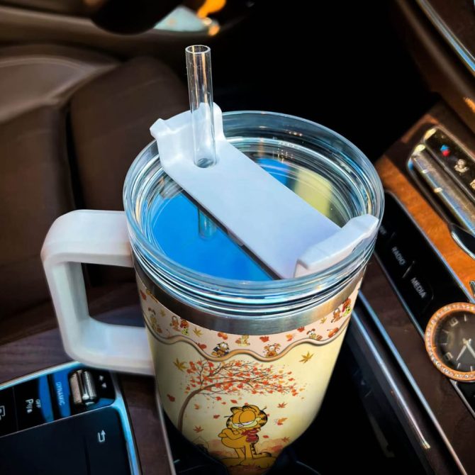 Garfield Cartoon Custom Stanley Quencher 40Oz Stainless Steel Tumbler With Handle - Image 4