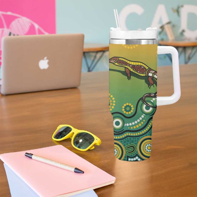 Goanna Aboriginal-Style Dot Artwork Custom Stanley Quencher 40Oz Stainless Steel Tumbler With Handle - Image 5