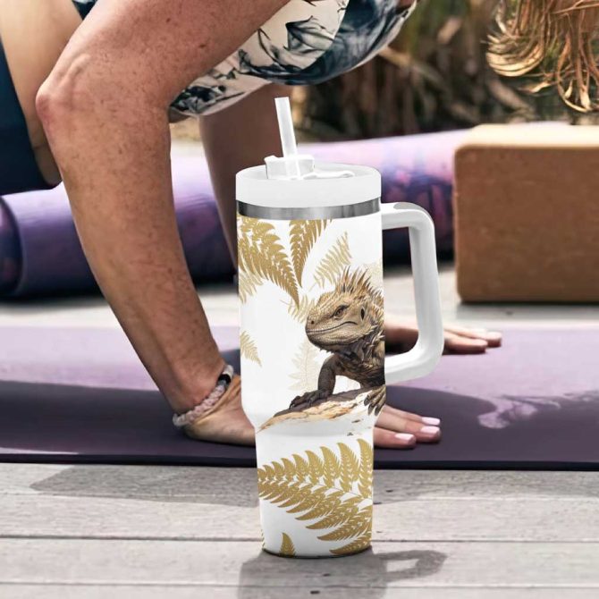 Gold New Zealand Tuatara Aotearoa Sphenodon Punctatus Silver Fern Custom Stanley Quencher 40Oz Stainless Steel Tumbler With Handle - Image 6