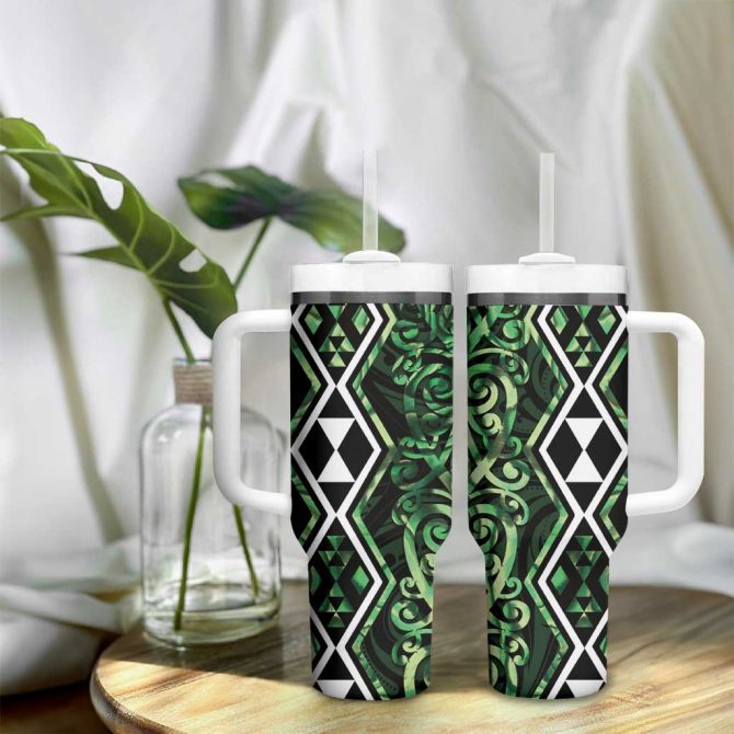 Green Aotearoa Taniko Motifs With Paua Shell Kowhaiwhai Custom Stanley Quencher 40Oz Stainless Steel Tumbler With Handle - Image 9