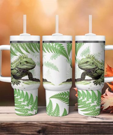 Green New Zealand Tuatara Aotearoa Sphenodon Punctatus Silver Fern Custom Stanley Quencher 40Oz Stainless Steel Tumbler With Handle