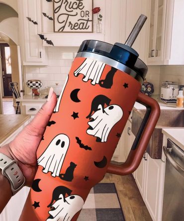 Halloween Cute Ghost Custom Stanley Quencher 40Oz Stainless Steel Tumbler With Handle