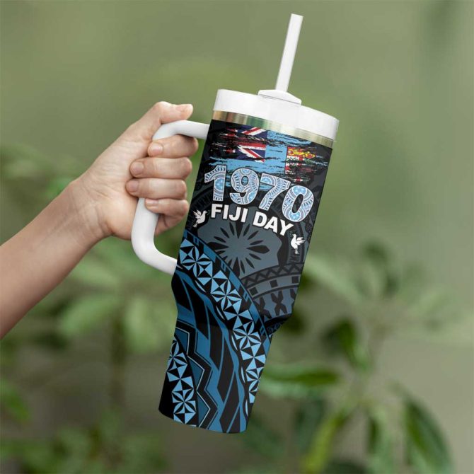 Happy Fiji Day 1970 Flag Grunge Custom Stanley Quencher 40Oz Stainless Steel Tumbler With Handle - Image 3