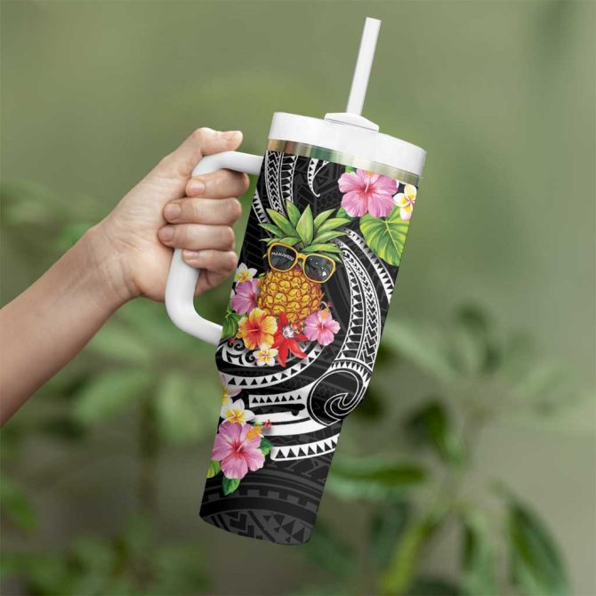 Hau #8217;Oli Makahiki Hou Aloha Pineapple Tropical Custom Stanley Quencher 40Oz Stainless Steel Tumbler With Handle - Image 3