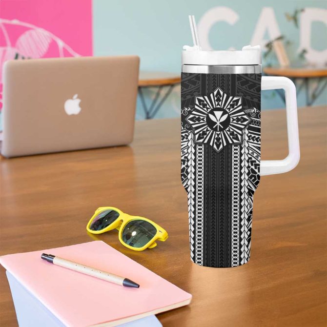 Hawaii And Philippines Together Polynesian With Filipino Barong Black Custom Stanley Quencher 40Oz Stainless Steel Tumbler With Handle - Image 5