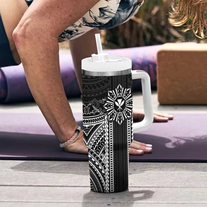 Hawaii And Philippines Together Polynesian With Filipino Barong Black Custom Stanley Quencher 40Oz Stainless Steel Tumbler With Handle - Image 6