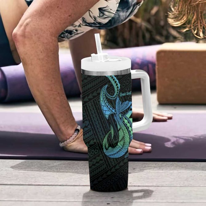 Hawaii Kure Atoll Holaniku Coral Reef With Polynesian Tribal Custom Stanley Quencher 40Oz Stainless Steel Tumbler With Handle - Image 6