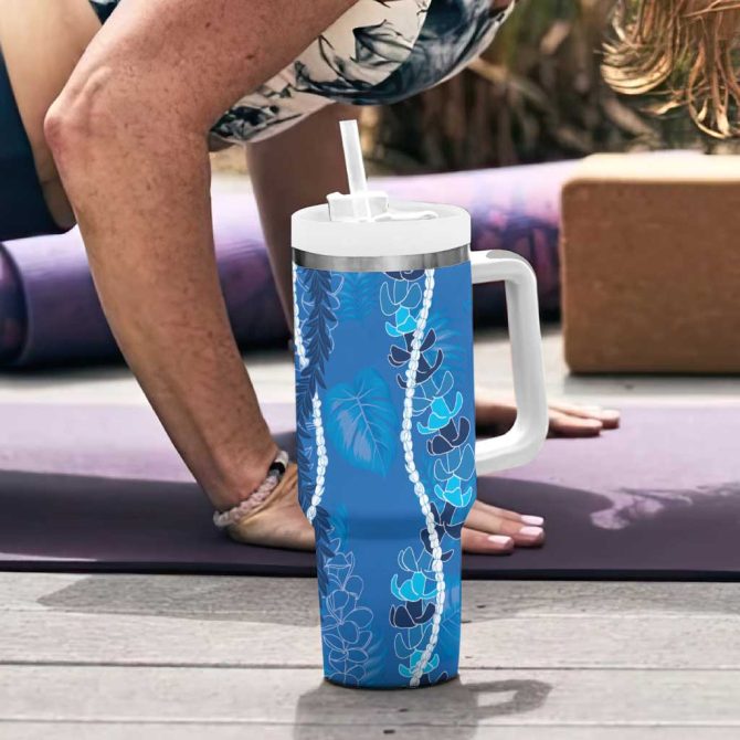 Hawaii Maile Lei With Blue Monstera Custom Stanley Quencher 40Oz Stainless Steel Tumbler With Handle - Image 6