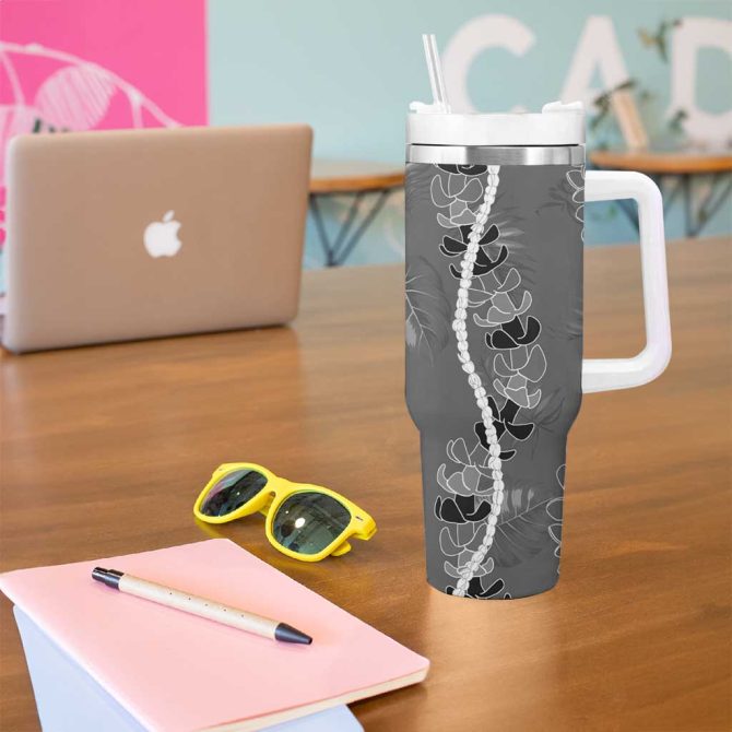 Hawaii Maile Lei With Gray Monstera Custom Stanley Quencher 40Oz Stainless Steel Tumbler With Handle - Image 5