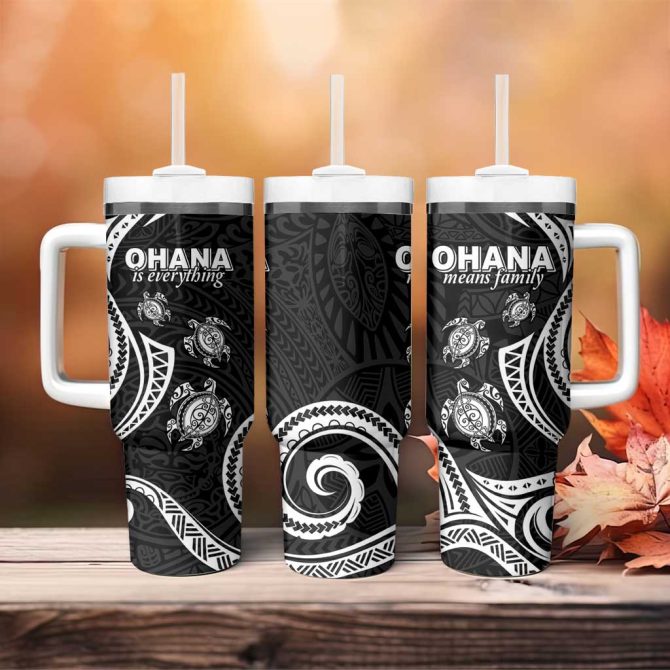 Hawaii Ohana Means Family Sea Turtle Polynesian Custom Stanley Quencher 40Oz Stainless Steel Tumbler With Handle - Image 4