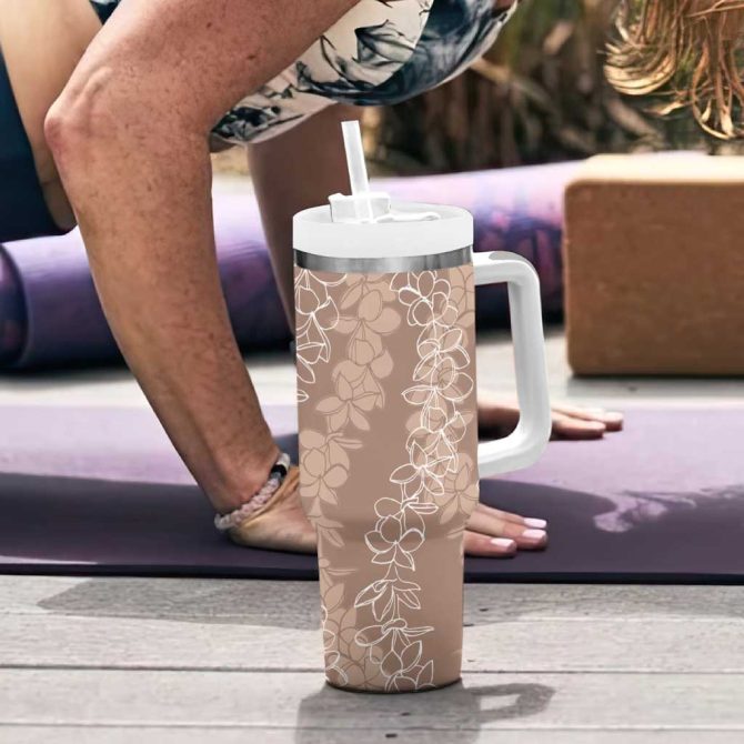 Hawaii Plumeria Lei Aloha Festive Beige Custom Stanley Quencher 40Oz Stainless Steel Tumbler With Handle - Image 6