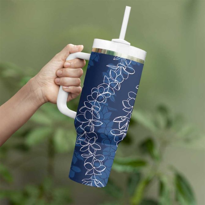 Hawaii Plumeria Lei Aloha Festive Navy Blue Custom Stanley Quencher 40Oz Stainless Steel Tumbler With Handle - Image 3