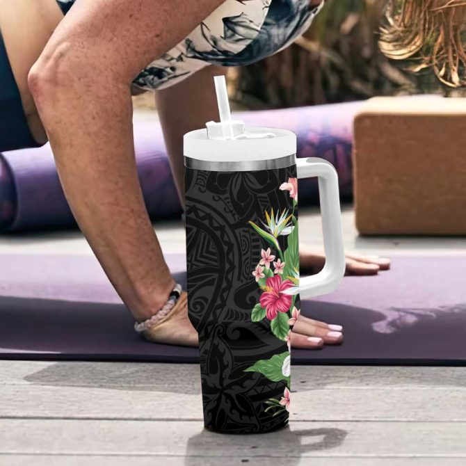 Hawaii Tropical Flowers Polynesian Tattoo Black Custom Stanley Quencher 40Oz Stainless Steel Tumbler With Handle - Image 6