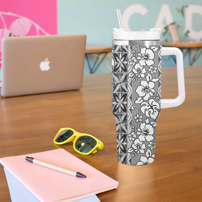 Hawaii Vintage Gray Hibiscus Tapa Custom Stanley Quencher 40Oz Stainless Steel Tumbler With Handle - Image 5