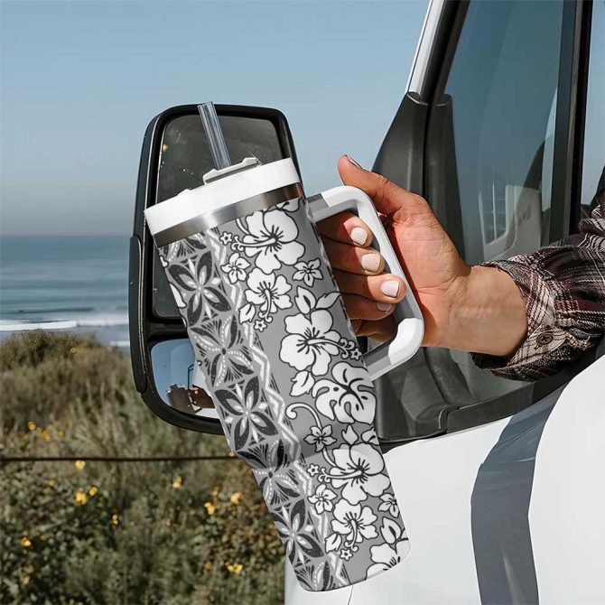 Hawaii Vintage Gray Hibiscus Tapa Custom Stanley Quencher 40Oz Stainless Steel Tumbler With Handle - Image 7