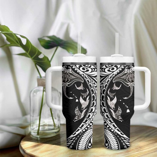 Hawaiian Manta Ray And Polynesian Tribal Tattoo Black Color Custom Stanley Quencher 40Oz Stainless Steel Tumbler With Handle - Image 9