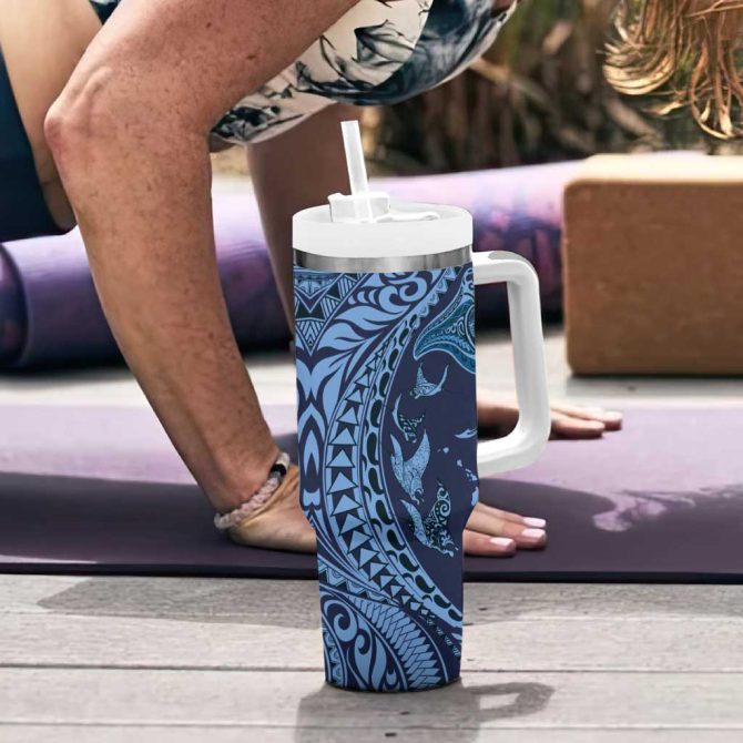 Hawaiian Manta Ray And Polynesian Tribal Tattoo Dark Navy Color Custom Stanley Quencher 40Oz Stainless Steel Tumbler With Handle - Image 6