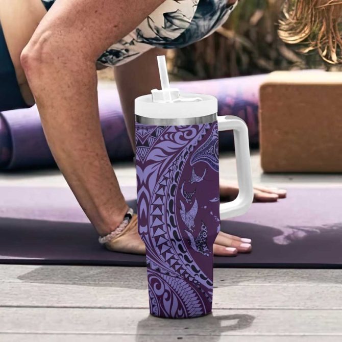 Hawaiian Manta Ray And Polynesian Tribal Tattoo Purple Color Custom Stanley Quencher 40Oz Stainless Steel Tumbler With Handle - Image 6