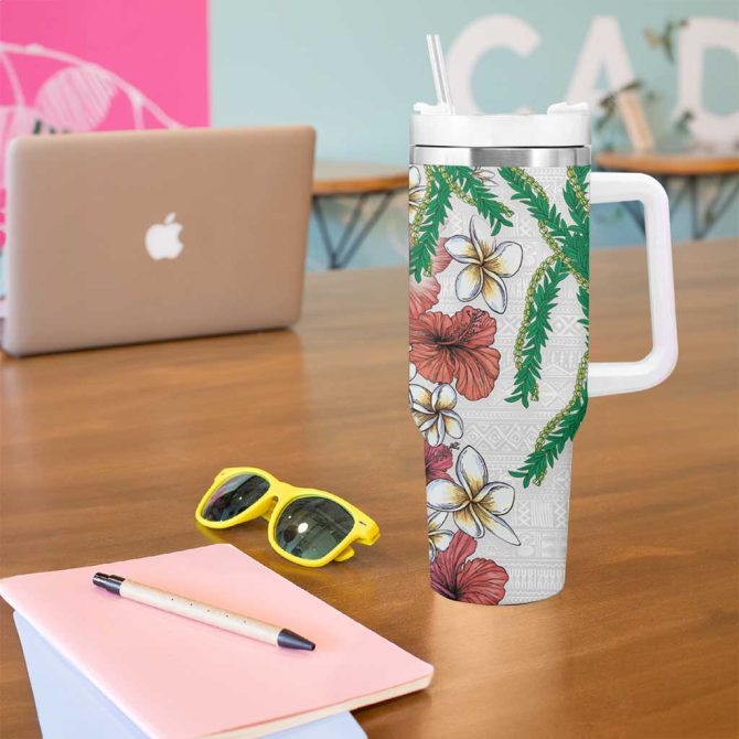 Hawaiian Tropical Flowers And Maile Pikake Polynesian Tribal White Color Custom Stanley Quencher 40Oz Stainless Steel Tumbler With Handle - Image 5