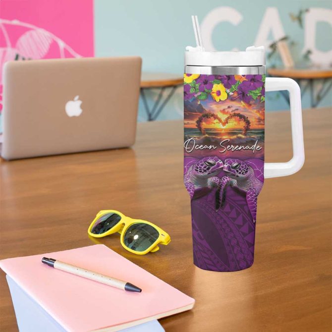 Hawaiian Turtle Love Ocean Serenade Honu Honi Ihu Custom Stanley Quencher 40Oz Stainless Steel Tumbler With Handle - Image 5